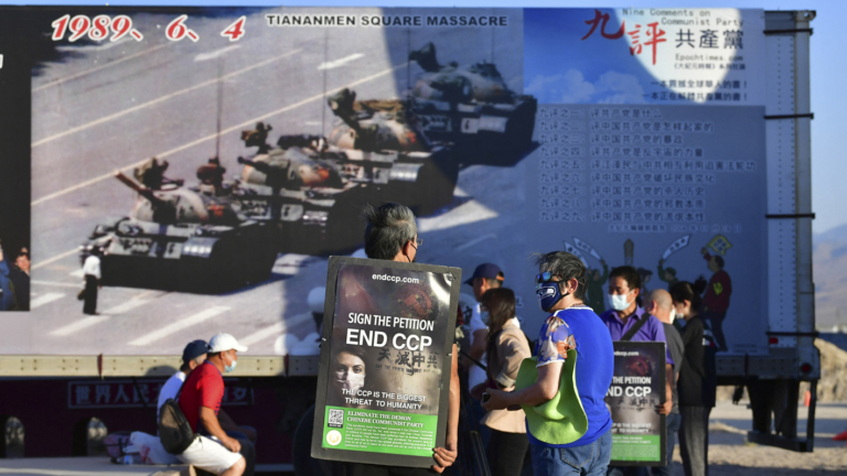 「打倒中共惡魔」聯署 即將突破500萬簽名