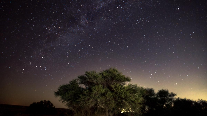 流星雨何时到访地球难以预测？ 科学家揭秘