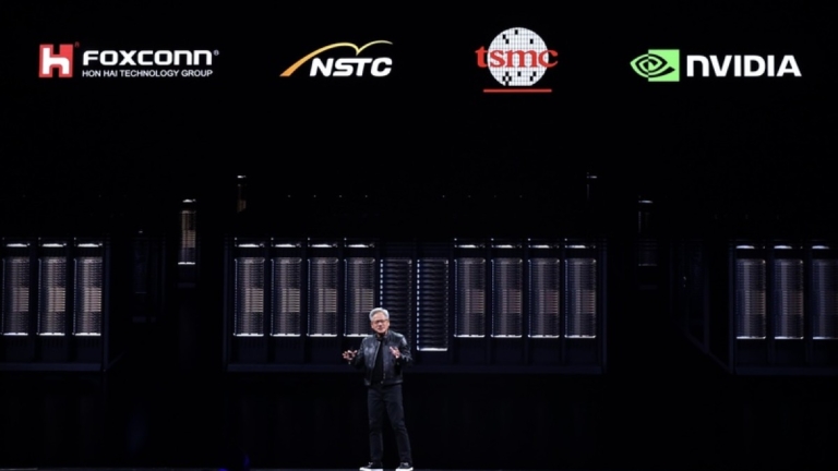 攜手台積、鴻海 黃仁勳：為台灣打造AI超級電腦