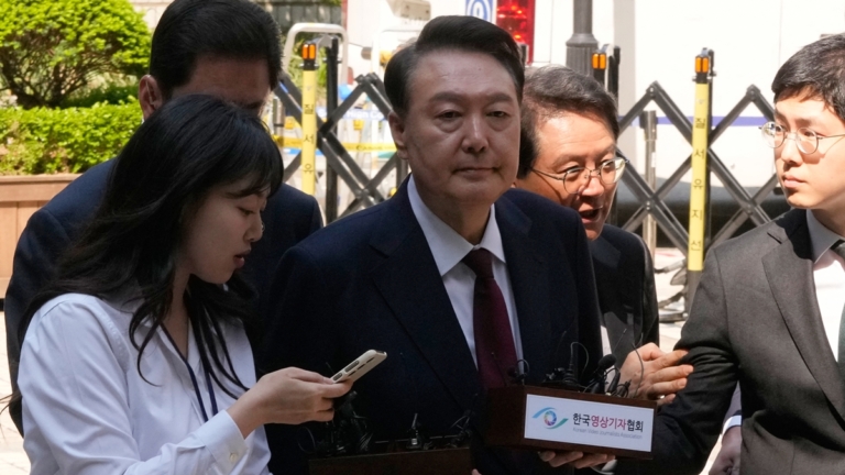 5月26日國際聚焦 尹錫悅就內亂罪審判出庭 面對媒體全程沉默