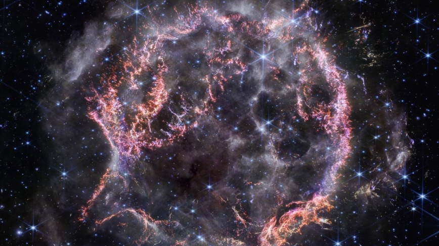 银河系惊现神秘“完美肥皂泡泡” 科学家困惑
