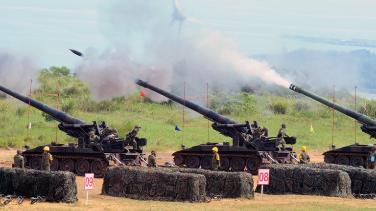 川普擬對台軍售逾首任期 外媒關注台朝野動向