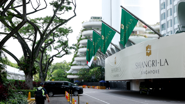 中共防長董軍缺席香格里拉論壇 專家解析