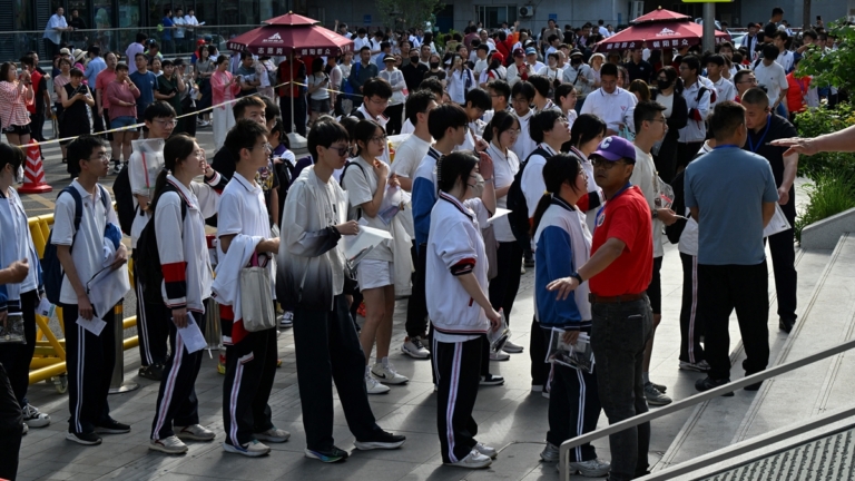 6月8日兩岸掃描 北京高考作文題出爐 網友嘲諷：看不懂