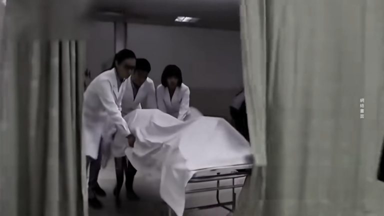 中國疫情嚴峻 青壯年猝死多 重症不分老少