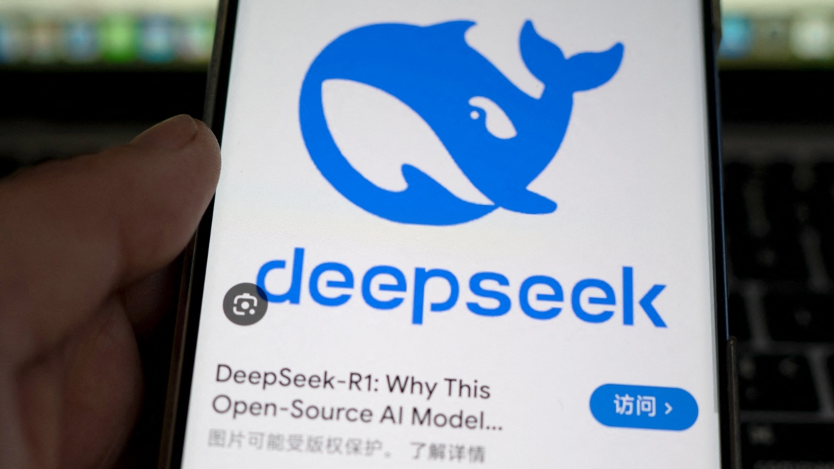 【禁闻】DeepSeek有阴招 程序代码藏安全漏洞