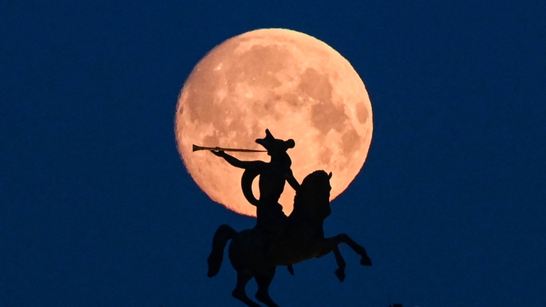 19年來離地球最近的滿月——草莓月 將現身夜空