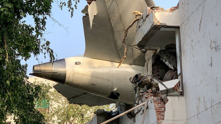 經DNA比對、臉部辨識 印航空難確定260人罹難