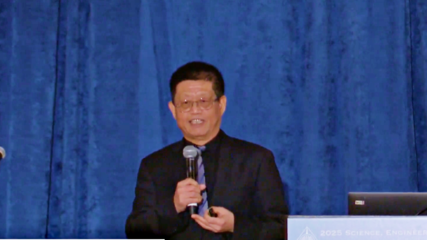 国建会SETS大会 富士康大学校长演讲AI策略