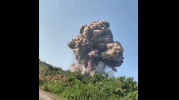 湖南大爆炸 至少存放20公斤藥餅 員工憶逃生瞬間（多視頻）