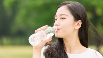 喝冷水或室温水的七个惊人事实 你一定要了解