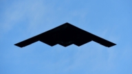 美知名媒體人：B-2轟炸機至關島 是警告中共