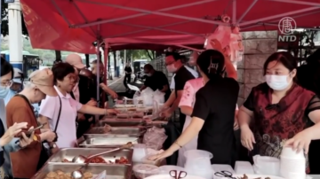 【中国一分钟】禁酒令下餐饮业惨 星级酒店摆摊“弯腰”挣钱