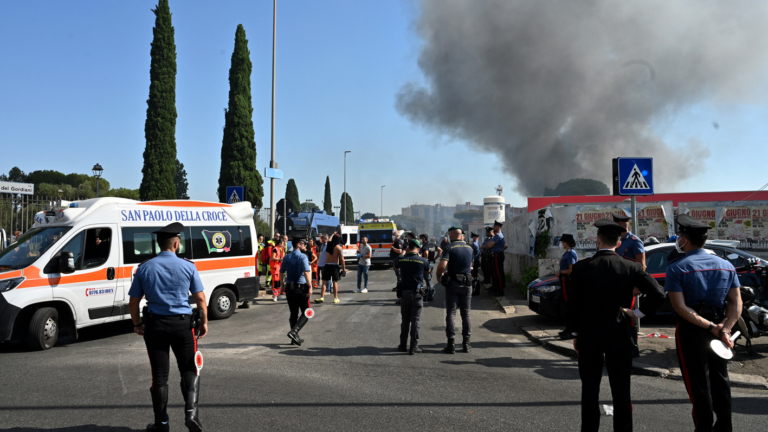 羅馬加油站爆炸起火 至少27人傷 意大利總理關切