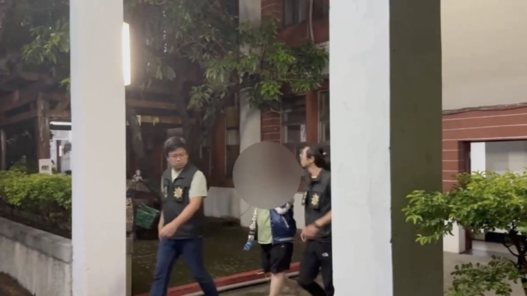 涉豐原五口命案主謀 李姓團購主交保限居出境出海