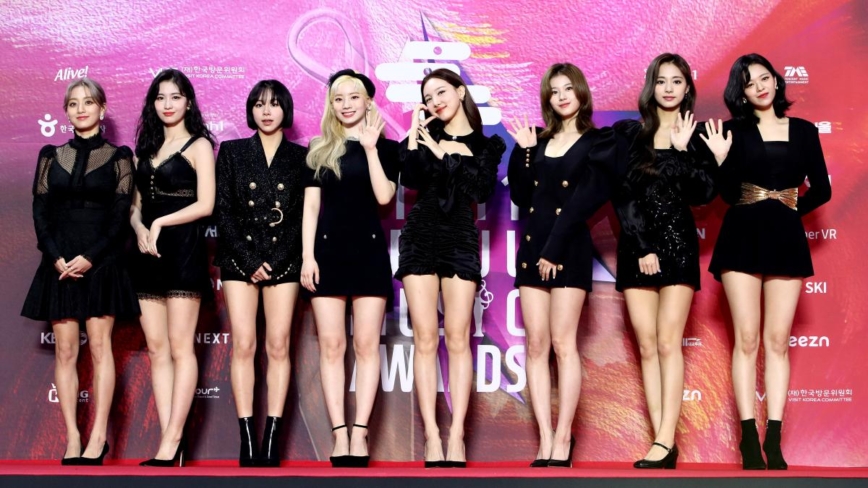 纪念出道10周年  TWICE推出正规4辑