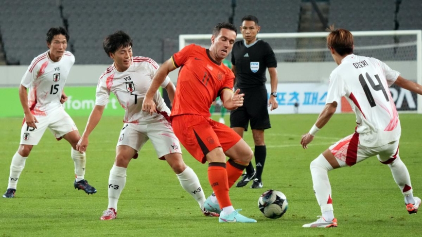 东亚杯：中国男足0:2不敌日本队 27年未胜过
