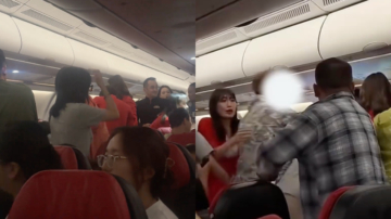 “丢人丢上天” 中国乘客万米高空打群架（视频）