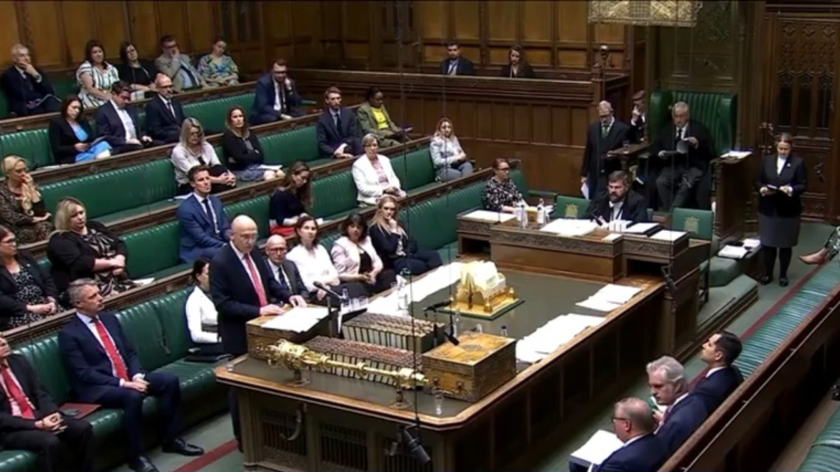 【短訊】中共大外宣不靈了 英國議會禁《中國日報》