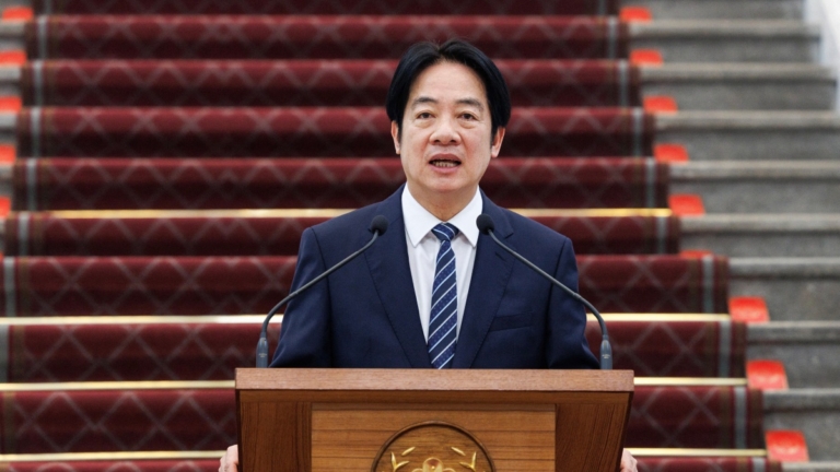 7月30日兩岸掃描 賴清德為大罷免結果致歉 8·23繼續與公民同行