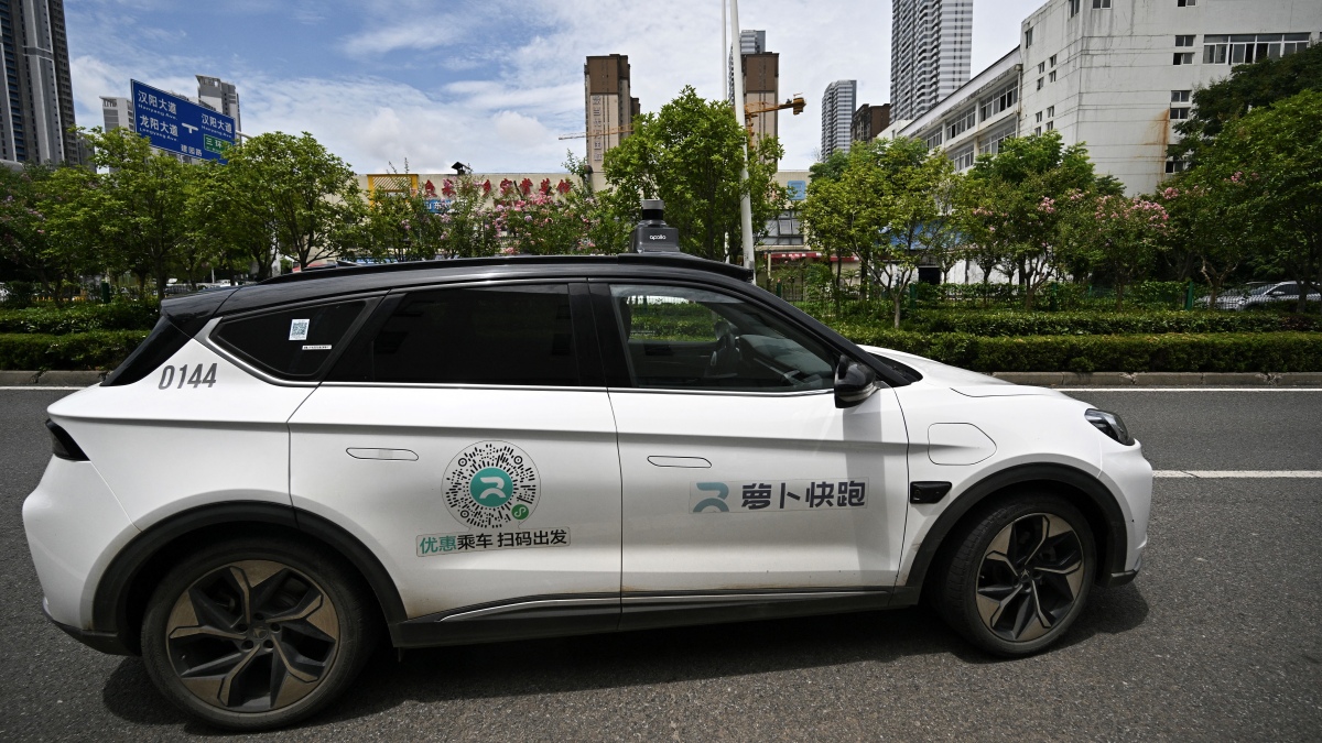【禁闻】「萝卜快跑」进欧洲？ 专家：需过两大关