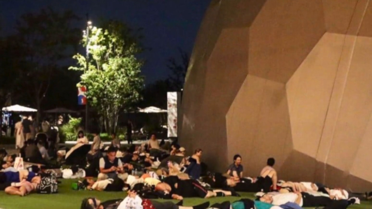 大阪世博會地鐵故障 逾3萬人被逼會場過夜
