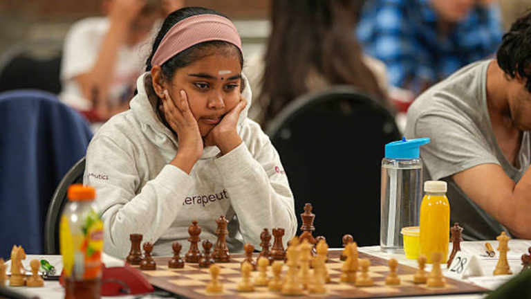 英10歲女孩擊敗西洋棋特級大師 創最年輕紀錄