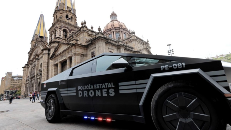 賽博皮卡變警車？墨西哥執行智能警務