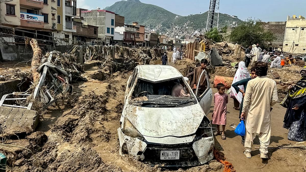 8月16日國際新聞簡訊巴基斯坦西北部暴雨山洪超過300人罹難| 艾琳| 五級