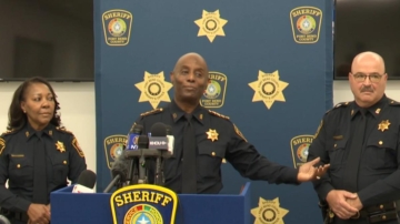 福遍警方网络出击 逮捕勾引孩童的四男子