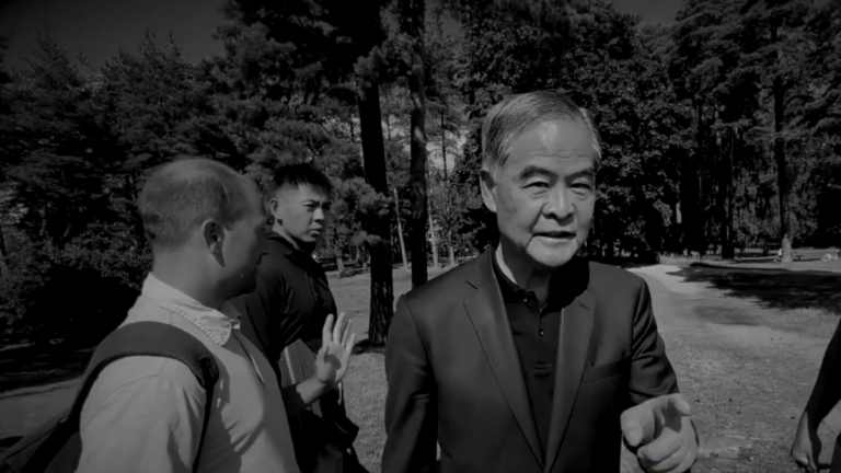 梁振英充當跨國鎮壓走卒 威脅芬蘭法輪功學員