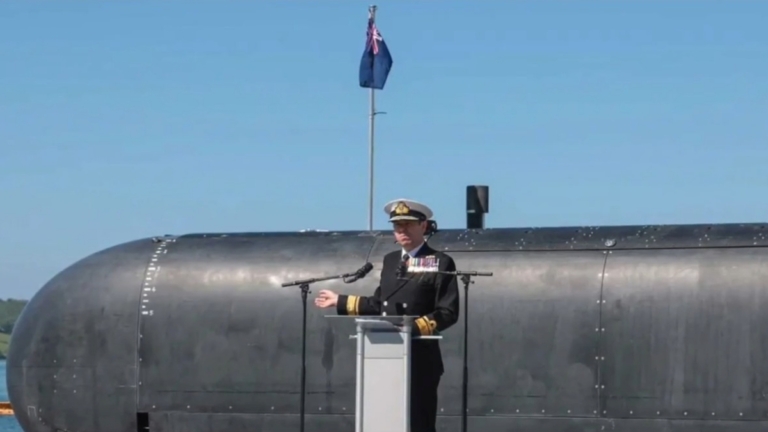 8月19日國際聚焦 遠程操控 英首艘無人潛艦成功執行水下任務