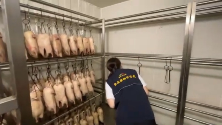 台中豐原烤鴨店辦促銷 逾300人食物中毒
