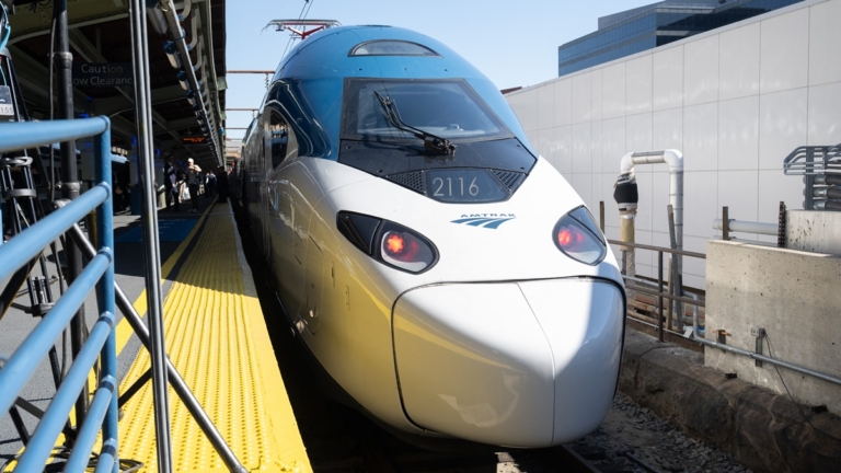 全新阿西樂特快列車登場 打造東北走廊新速度