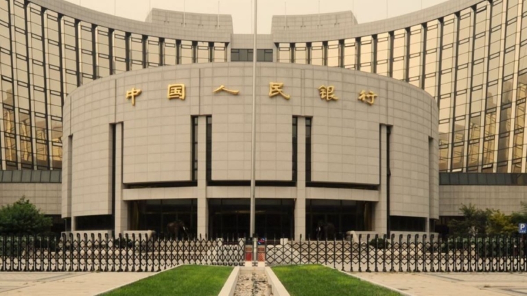 中國六大行發布中期業績報告 不良貸款暴增淨利差創新低