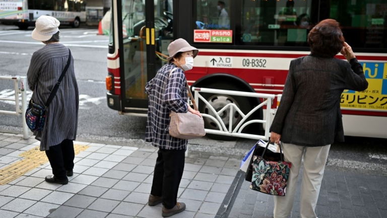 日本百歲人瑞人數創新高 女性占近九成
