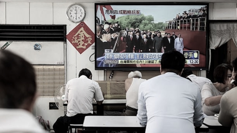 金言：九三閱兵背後的謊言和危機