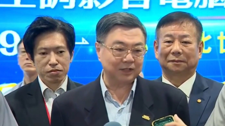 普發新台幣1萬元 政院擬納入永居外籍人士