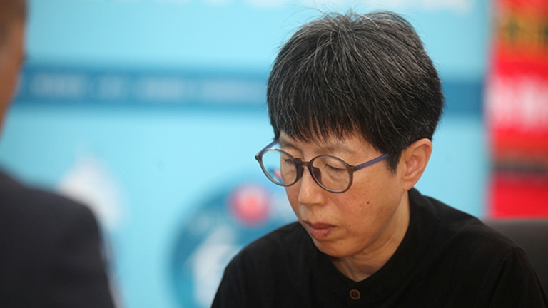 農心盃：芮迺偉老當益壯 奪元老賽三連勝獎