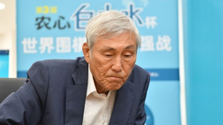 農心盃元老賽：曹薰鉉阻擊芮迺偉 韓國迎首勝