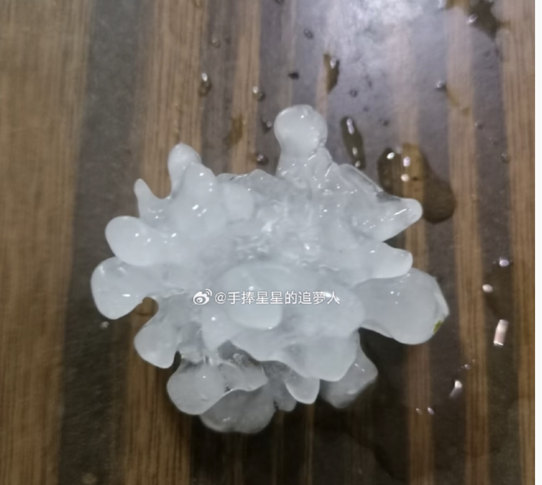 北京再現狂風暴雨 電閃雷鳴 多區下冰雹（視頻）
