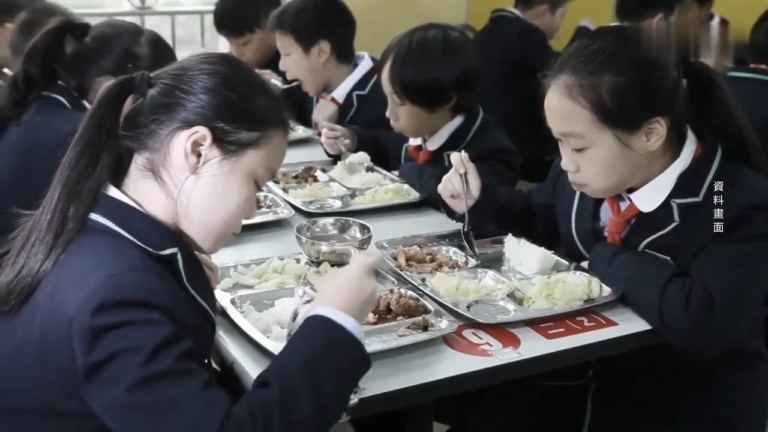 【禁聞】上海學生餐發臭 再次引爆中國食安危機