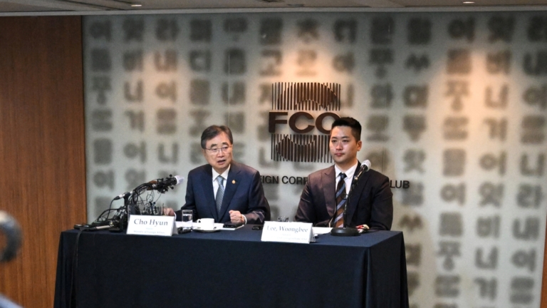 韓國外長：設專門簽證窗口 解決赴美勞工居留問題