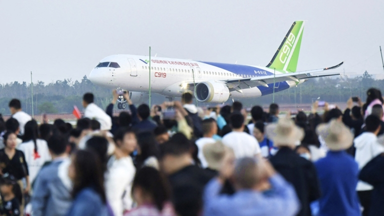 【財經簡訊】只交付五架 中國C919遠未能完成目標