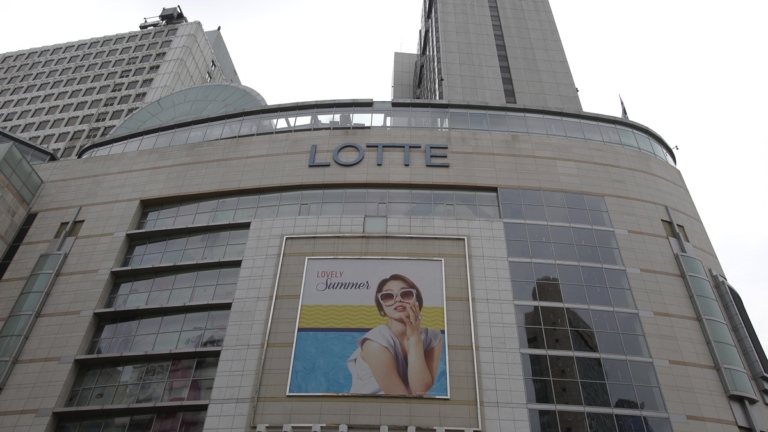 黑客入侵韓國樂天信用卡 本月15萬客戶停用或註銷