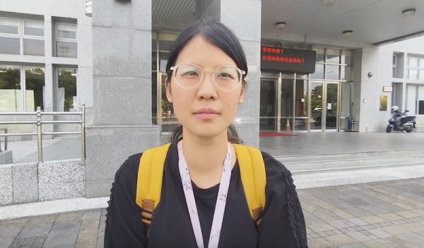苗栗男持刀挾持女童 女老師奮勇刀下「搶人」(視頻)