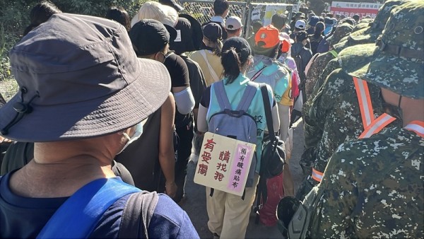 花蓮洪災仍有6人失聯 探勘隊抵堰塞湖區煙塵瀰漫