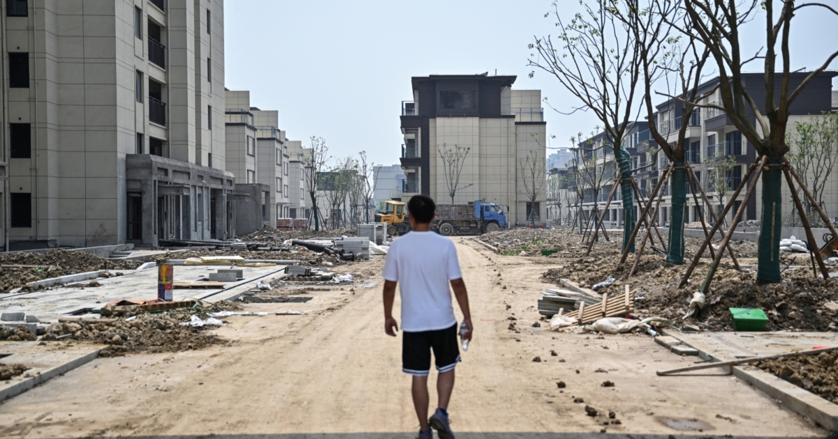 【禁闻】国企扎堆抛售房产 加剧中国楼市寒意 | 中国房地产 | 卖房套现 | 天恒集团 | 新唐人电视台
