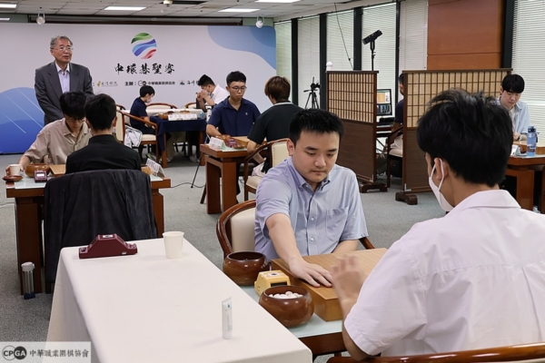 中環碁聖賽：林彥丞、盧奕銓擊退強敵 挺進八強