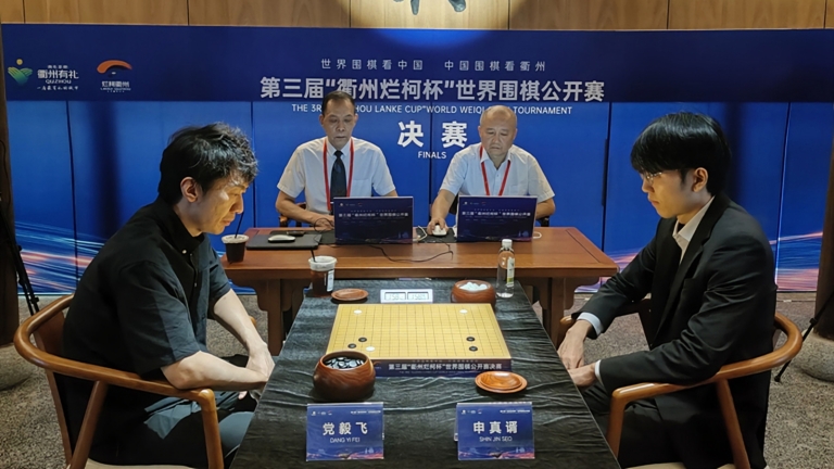 爛柯盃：黨毅飛2:1擊敗申真諝奪冠 淚灑賽場